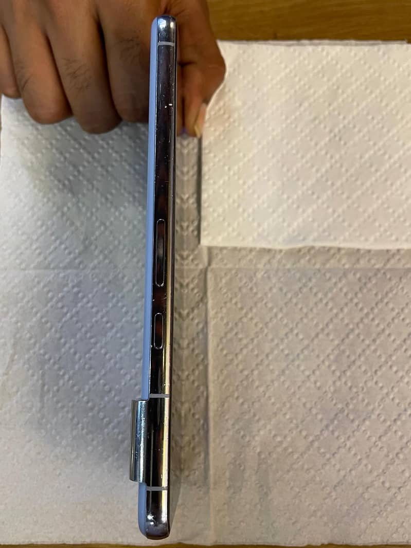 Google Pixel 8 Pro 4