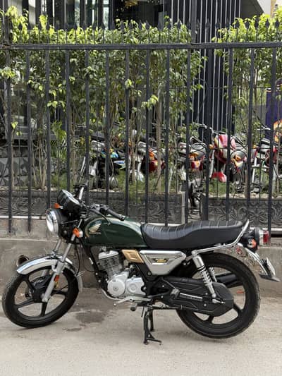 HONDA CG 150 GREEN LIKE NEW