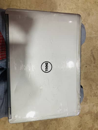 Dell laptop 7440