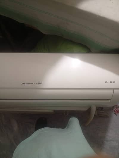 Mitsubishi  electric  DC inverter made in Thailand 1.5 taan