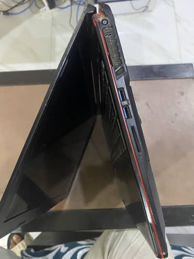 MSI GL63 9SDK Corei7-9750H 1660Ti 16GB/SSD Used Gaming Laptop