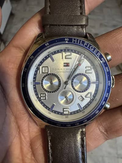 Hilfiger stainless steel watch 10/10