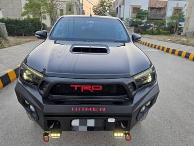 TOYOTA REVO 2016 MODEL 17 REGISTERED