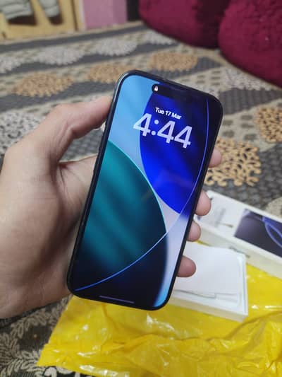 iPhone 16 pro 128 GB for sale