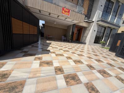 VALENCIA TOWN BRAND NEW MODREN STYLE HOUSE IS AVAILABLE FOR SALE