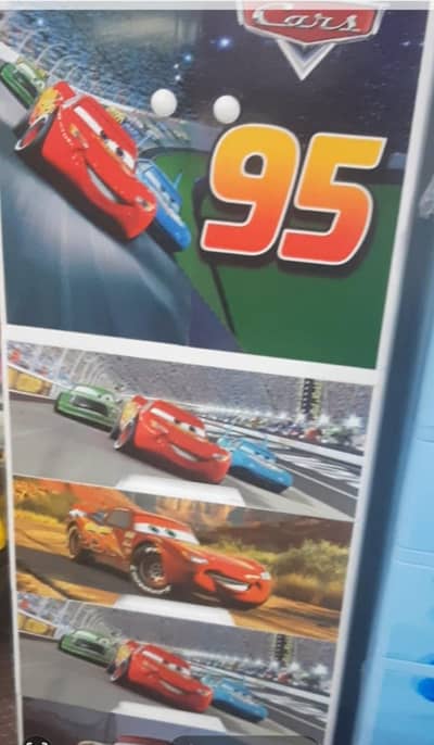 3d plastic wardrobe hanging and 4 drawers