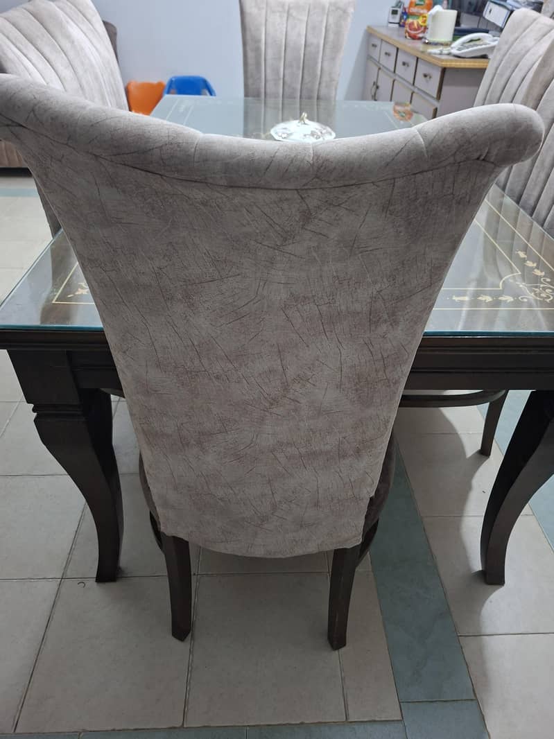 6 seter dining table 4