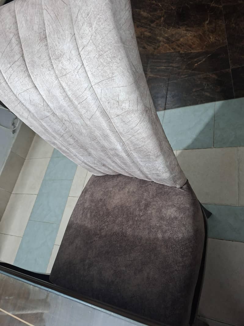 6 seter dining table 5