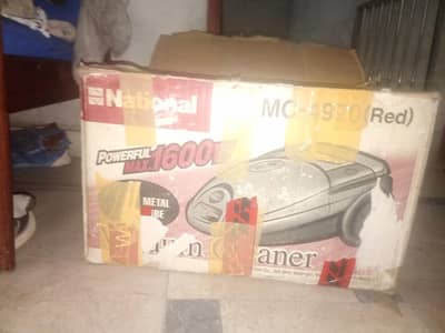 original National vacuum clear with all accessories