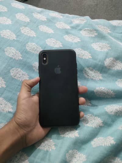 fu non pta face id off back camera ma black dots hn or back Brak hn