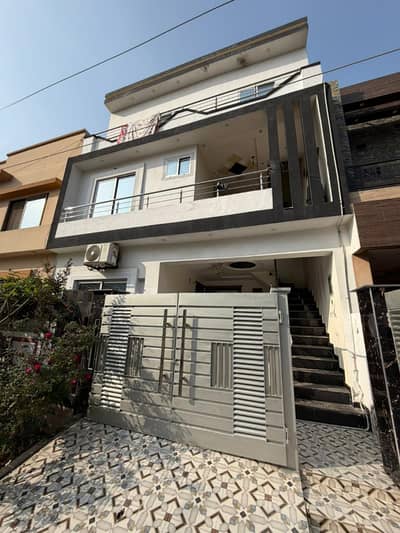 5 Marla Brand New House Are Available For Sale in Lahore