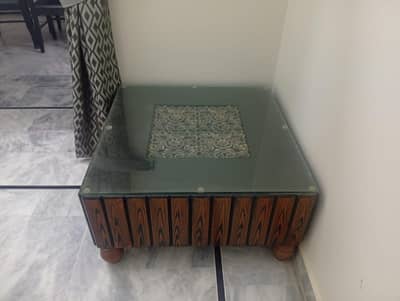 selling center table