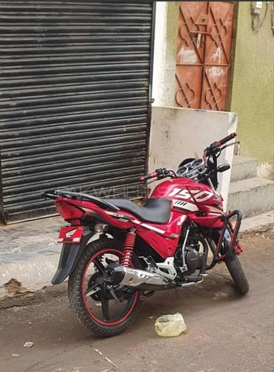 Honda cb 150 f model 2024 10/10 condition