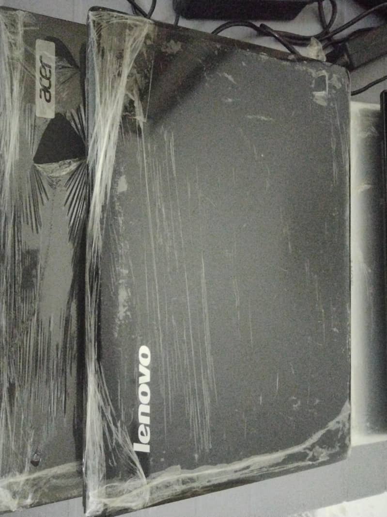 5 different generations laptops 3