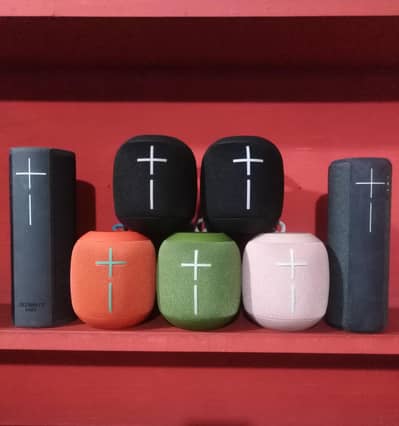 UE BOOM & BLAST Ultimate Ears Bluetooth Waterproof Dust Proof Portable