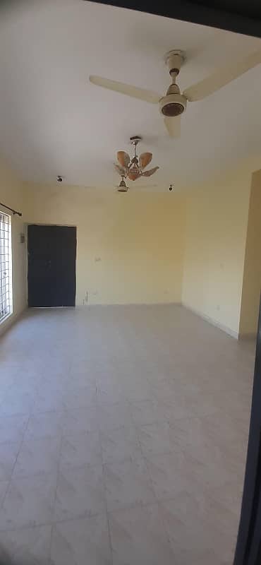For Rent Awami 5 Apartment 1 st floor proper 2 bedroom