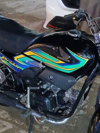 Honda pridor