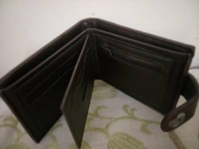 Premium Leather Wallet for Men – Stylish & Durable | Courier Available