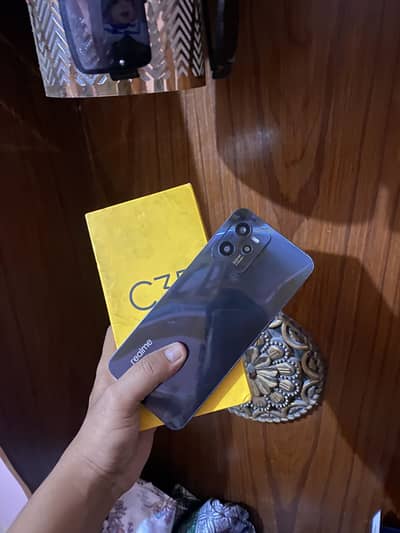 Realme c35 4/128 with box
