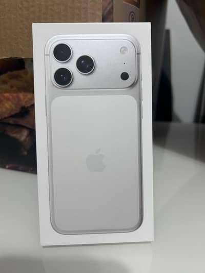 iphone 17 pro max 256GB | seal pack| UK varriant| Factory unlock