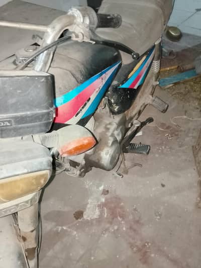 honda cg 125 2004 model