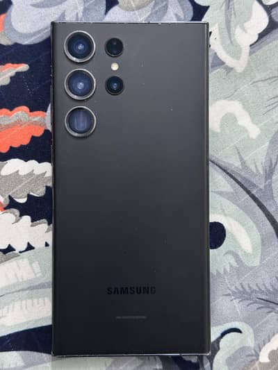 samsung s 23 ultra  8 256 non pta  all okay panal nay chota sa dot ha