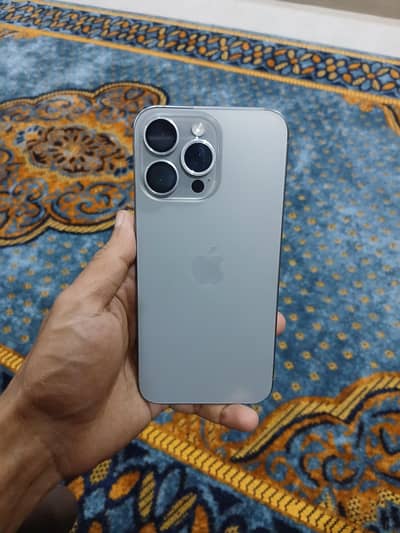 iPhone 15 Pro Max 10/10