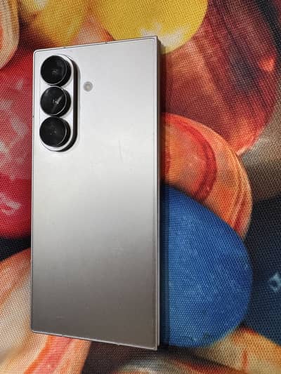 Samsung Z fold 7 - used only 4 months