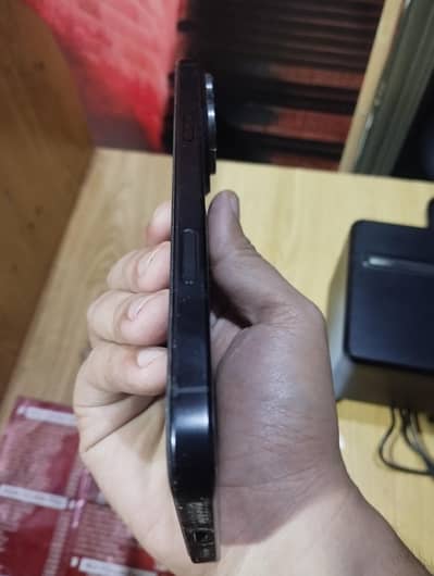 I am selling my iphone 16 pro max