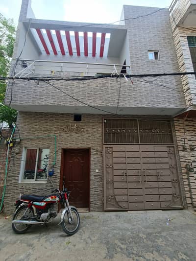 2.5 Marla House Ideal Location Nishtar Colony