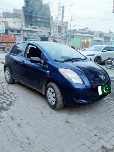 Toyota vitz 6/12 Model nice car for family use. Buy and drive.