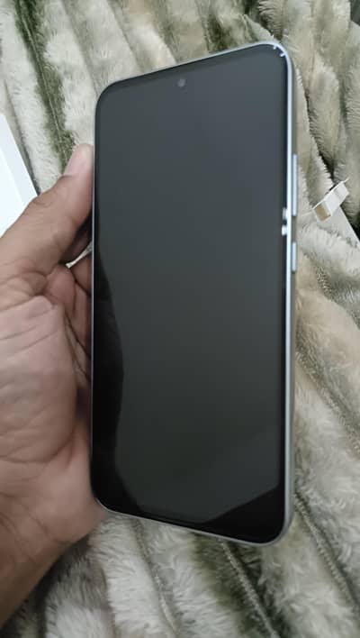 Oppo A6 Pro 8/256 (In Display finger print)