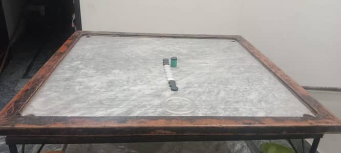 marbal carrom board 4 feet  with metal stand