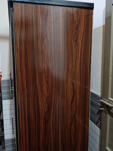 "URGENT SALE! 3 Door Solid Luxury Wardrobe 6×4-ft- Limited Offer"