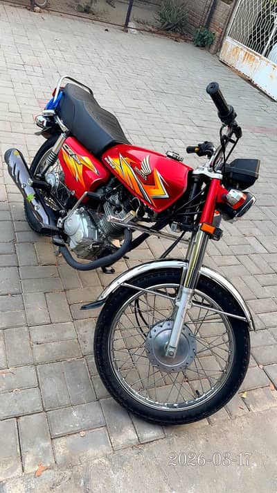 Honda 125 2021 Red colour For sale