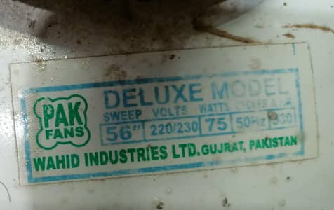 Ceiling fan by Pak fans