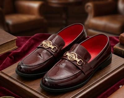 shalwarkameez ke niche pehwen ny waly shoes size 41 hai