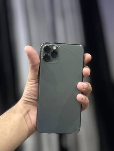 i phone 11pro max 256gb factory just minor frunt back glass crack