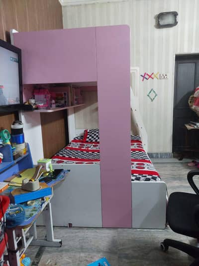 I am selling my bunk bed in good condition