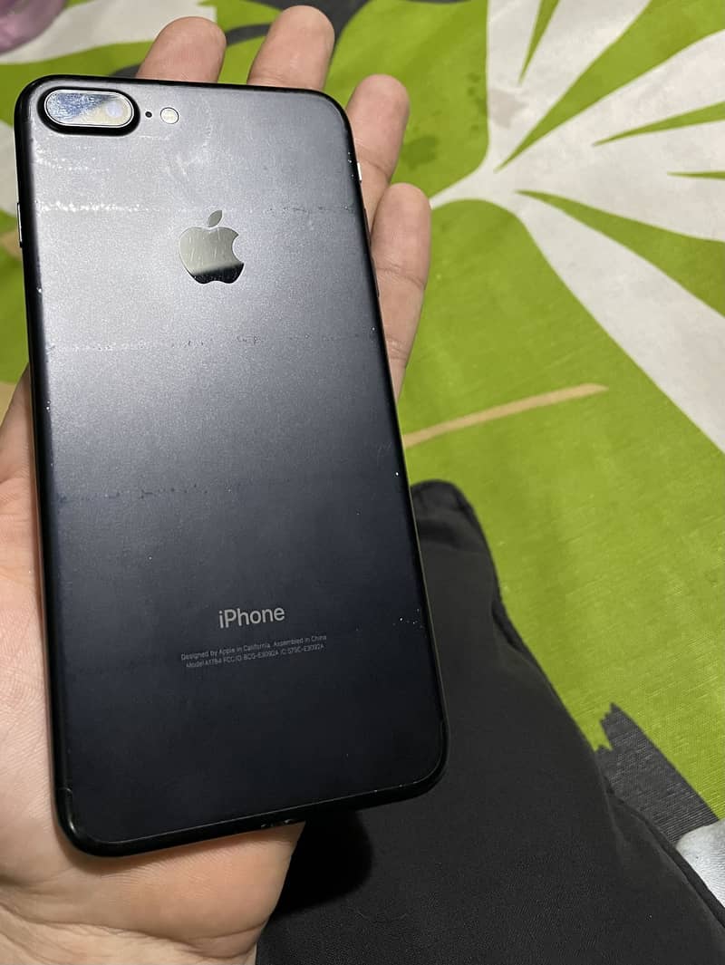 iPhone 7 Plus 128 GB 1