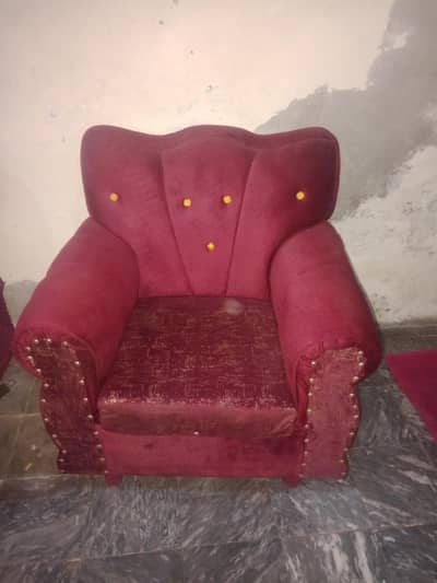 sofas set available used h but conditioni for sale