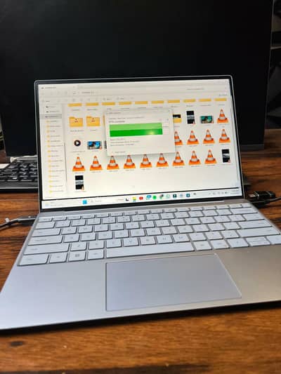 Xps 9315 i5 12th generation 16 GB ram ( ultra slim )