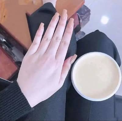 Zafrani Whitening cream aik hi use mai full white