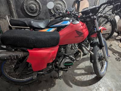 United 150 Trail Bike