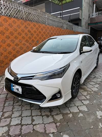 toyota Grandy 2023 beige interior