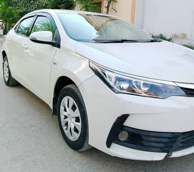 Toyota Corolla GLI 9/11/2018 White Color