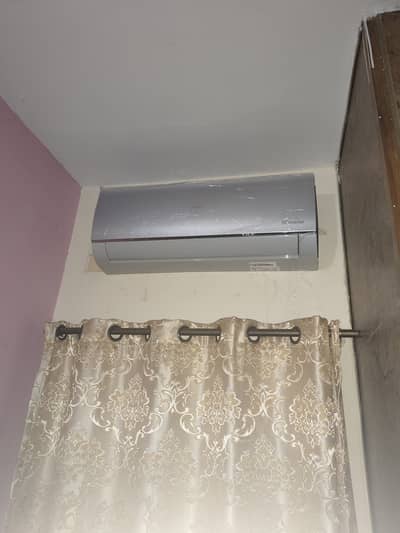 Haier 1 TON slightly used