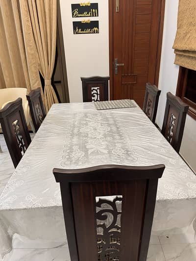 Selling dinning table