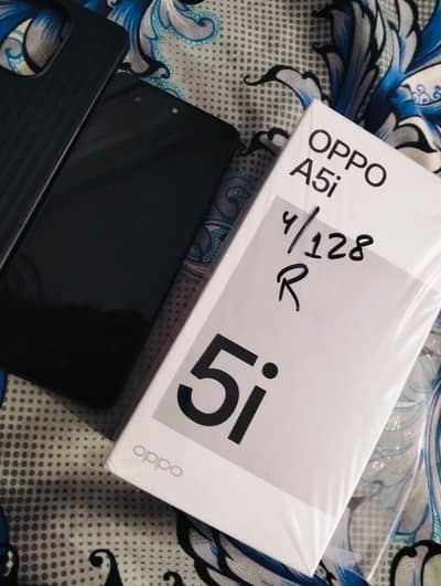 I want to sale oppo 5i 4,128 panel change ha warranty h 8 month