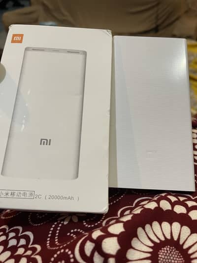 Mi power bank (200000mah)